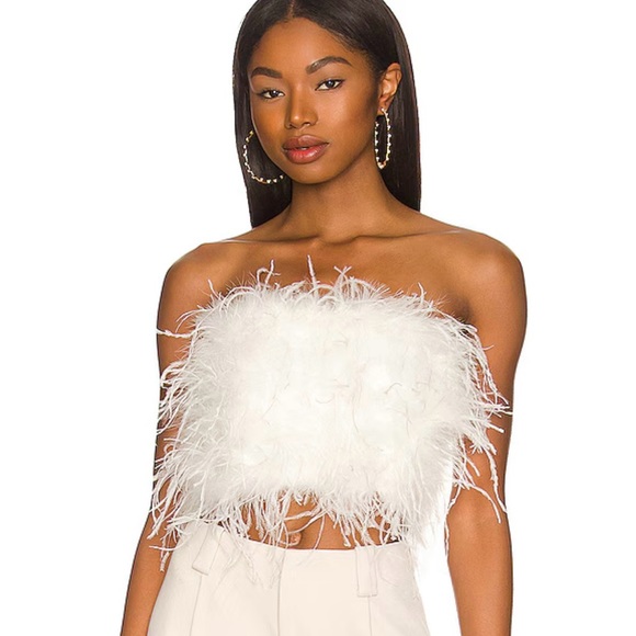 Lamarque Tops - NWT LAMARQUE Zaina Top in White